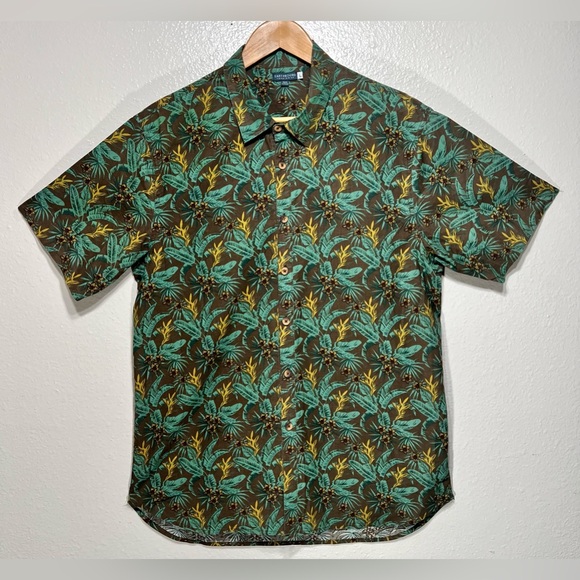 Earthbound Trading Co. Hawaiian Shirt Men’s L Button Down Short Sleeve Floral - Picture 1 of 14